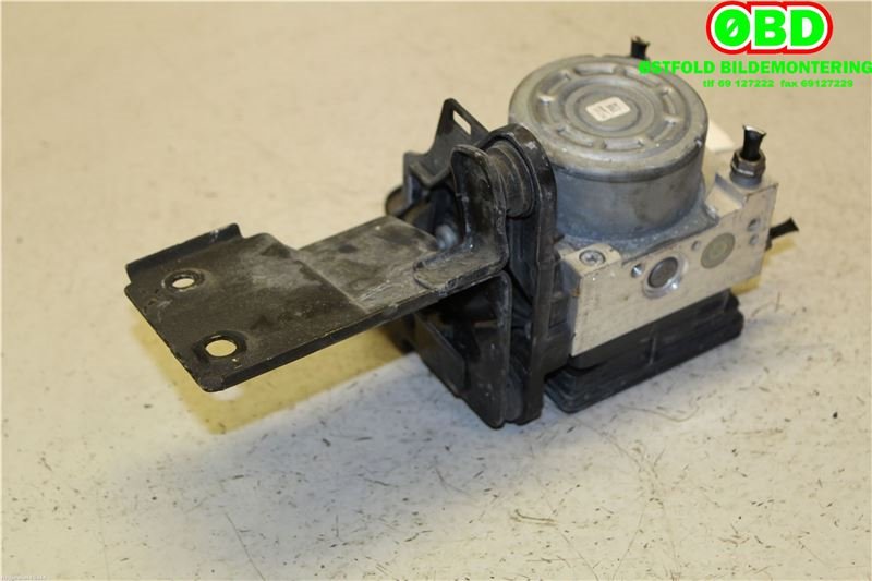 ABS sentral til Audi A3 2012-2016 (Type III, Fase 1)  (AUDI|5Q0614517T||5Q0614517R)