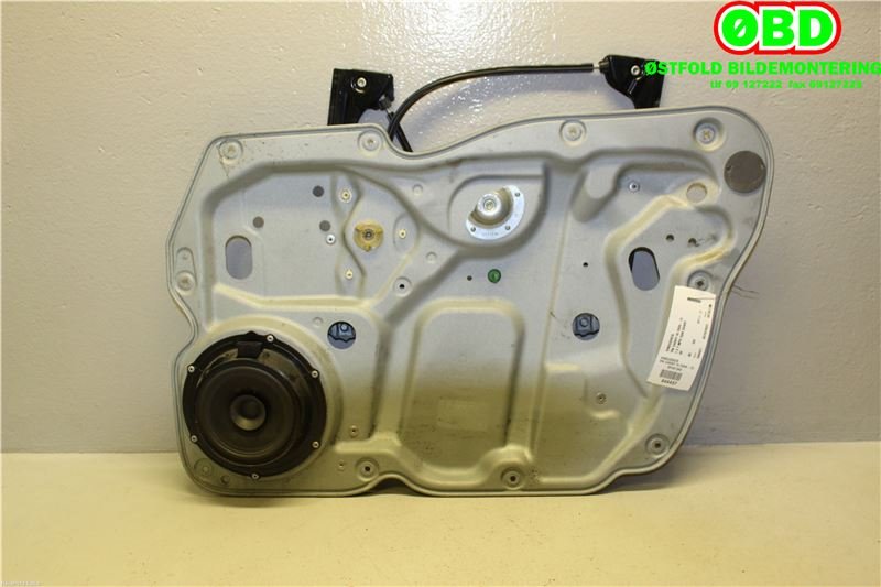 Ruteheis til VW Caddy 2004-2010 (Type III, Fase 1)  (VOLKSWAGEN|2K1 837 730 L|)