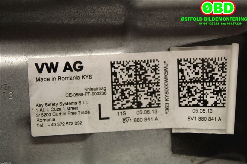 Airbag kne til Audi A3 2012-2016 (Type III, Fase 1)  (AUDI|8V1 880 841 A||8V1880841A)