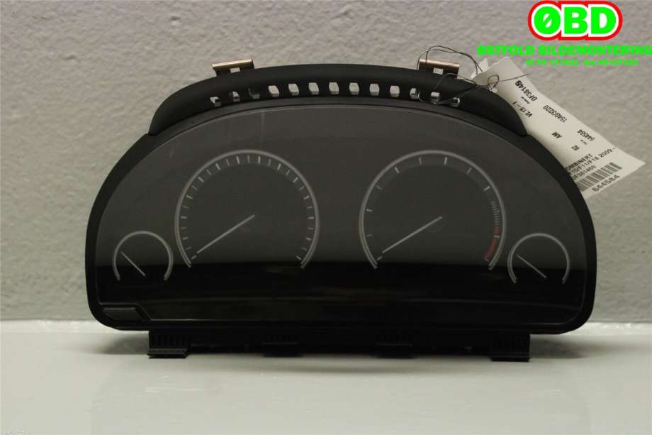 Instrumentpanel til BMW 5-Serie 2010-2017 (F10/F11) (F10/F11) (BMW|62 10 6 805 243||62109220801)