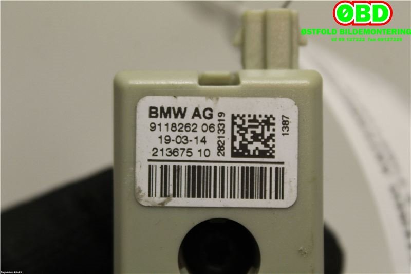 Antenne forsterker til BMW 5-Serie 2010-2017 (F10/F11) (F10/F11) (BMW|65 20 2 622 341||9118262)