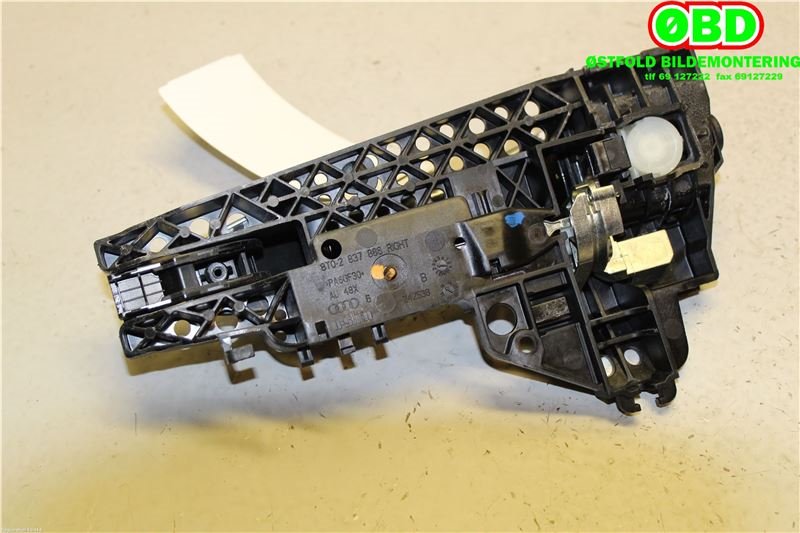 Dørhåndtak utv høyre bak til Audi Q5 2012-2017 (Type I, Fase 2)  (AUDI|8R0 837 208|8T0 837 886 B|8T0837886)
