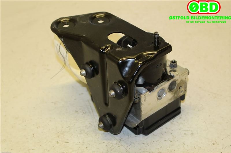 ABS sentral til VW Transporter / Caravelle 2009-2015 (Fase 2) (T5) (T5) (VOLKSWAGEN|7E0 614 517 C||7E0614517C)