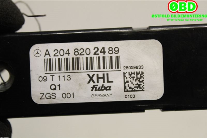 Antenne forsterker til Mercedes GLK 2008-2015 (X204) (X204) (MERCEDES|A 204 820 24 89||2048202489)