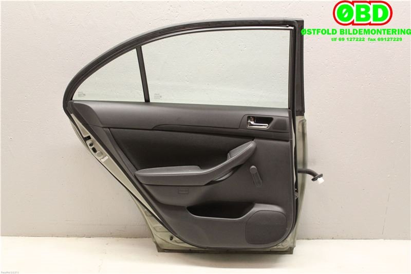 Dør venstre bak til Toyota Avensis 2003-2008 (Type II)  (TOYOTA|6700405110|)