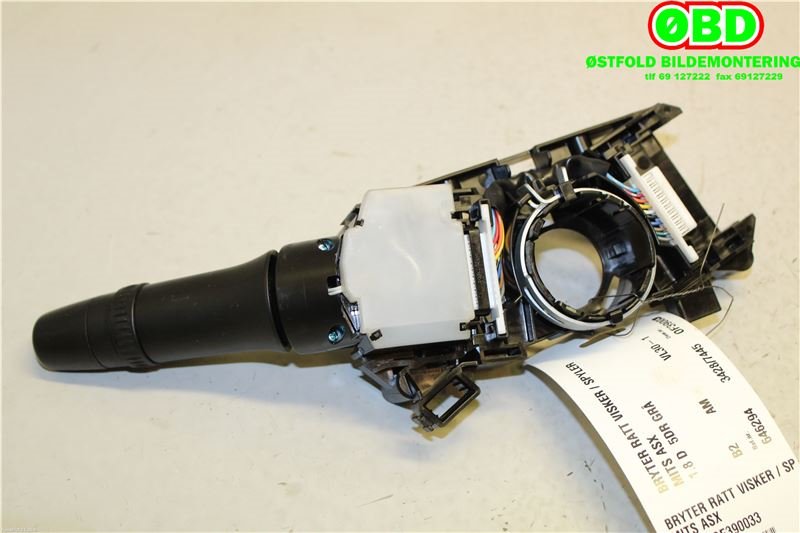 Bryter visker til Mitsubishi ASX 2010-2019  (MITSUBISHI|8614A130|)