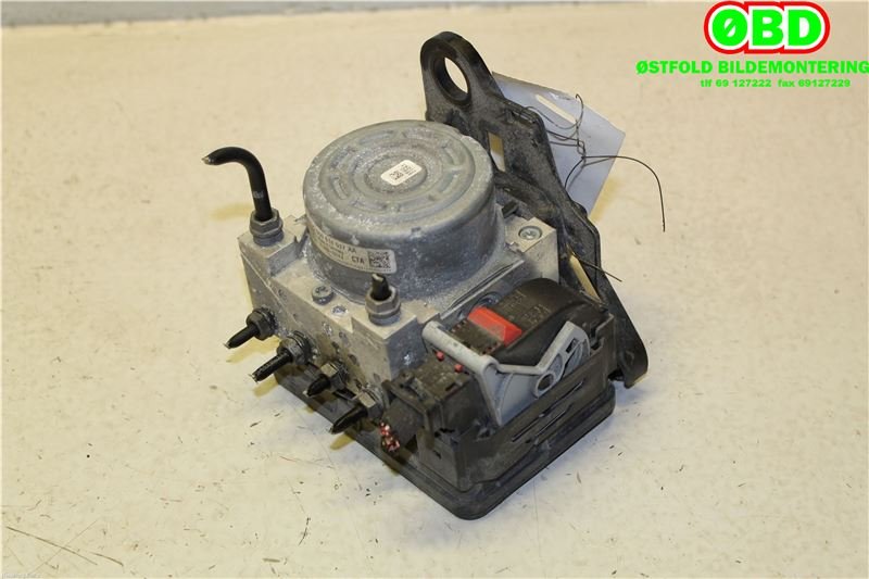 ABS sentral til Škoda Octavia 2013-2016 (Type III, Fase 1) (SKODA|5Q0 614 517 AA||5Q0614517AA)