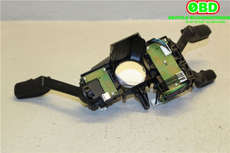 Bryter combi til Škoda Octavia 2013-2016 (Type III, Fase 1)  (SKODA|5Q0 953 513 AG||5Q0953507EJ)