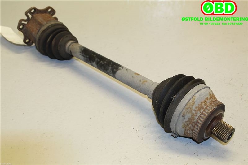 Drivaksel venstre foran til Audi A4 2004-2008 (Type III) (B7) (B7) (AUDI|8E0407451KX||8E0407271BA)