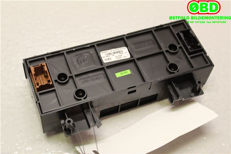 Varmeapparat betjening til Peugeot Partner 2015-2019 (Type II, Fase 2)  (Peugeot Partner|96787233XT||9825993177)