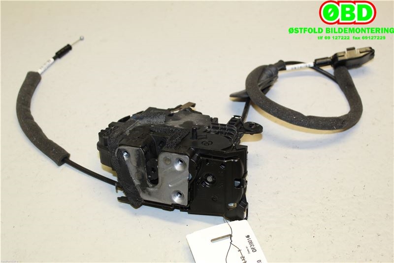 Låsekasse venstre bak til Renault Captur, 2013-2020 (Type I)  (RENAULT|825019935R)