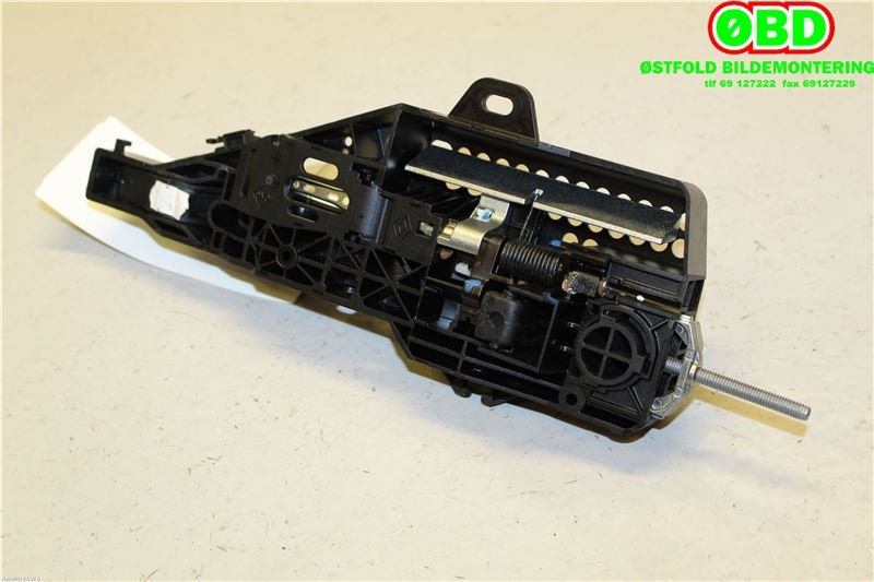 Dørhåndtak utv venstre bak til Renault Captur 2013-2020 (Type I)  (RENAULT|806B02596R|806079784R|)