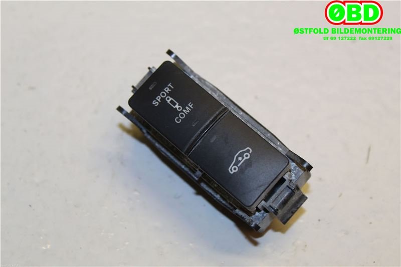Bryter diverse til Mercedes CLS 2011-2017 (C218) (C218) (MERCEDES|A 212 820 73 10||2128207310)