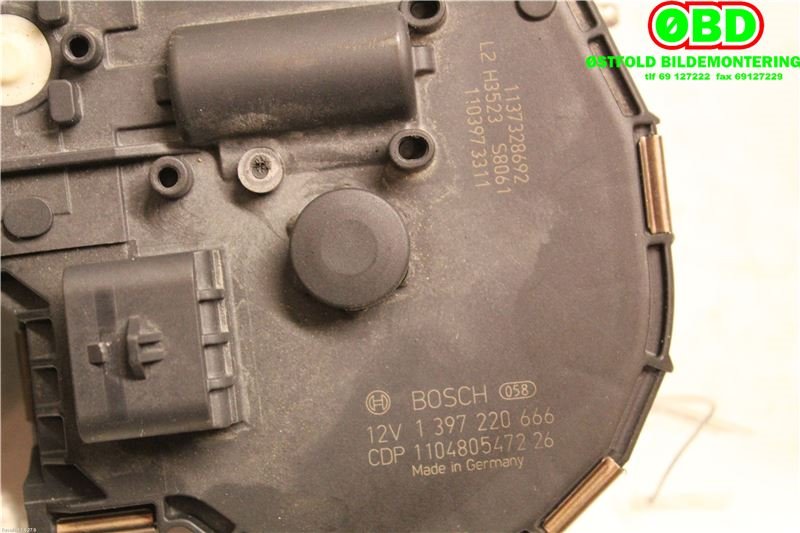 Viskermotor frontrute til Mercedes CLS 2011-2017 (C218) (C218) (MERCEDES||1397220666)