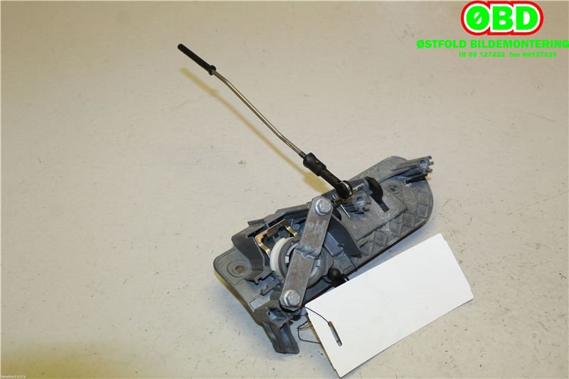 Bakluke/bakdør håndtak til VW Caddy 2010-2015 (Type III, Fase 2)  (VOLKSWAGEN|2K0 827 565 J||2K0827565H)