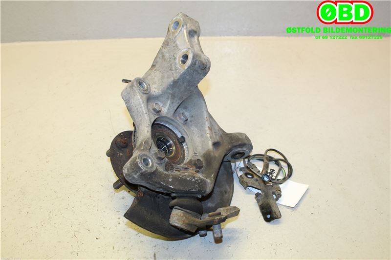 Hjulspindel høyre foran til Toyota Prius 2009-2016 (Type III) (COMBI) (COMBI) (TOYOTA|4320147030|)