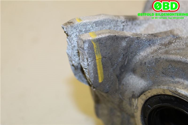 Kardang klokke bak til Land Rover Discovery Sport 2015-2019 (Fase 1)  (LAND-ROVER|LR072726|)