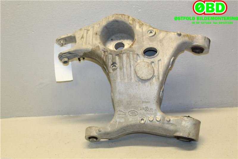 Bærebru venstre bak til Land Rover Discovery Sport 2015-2019 (Fase 1)  (LAND-ROVER|LR076679|LR098944|FK725B531AD)