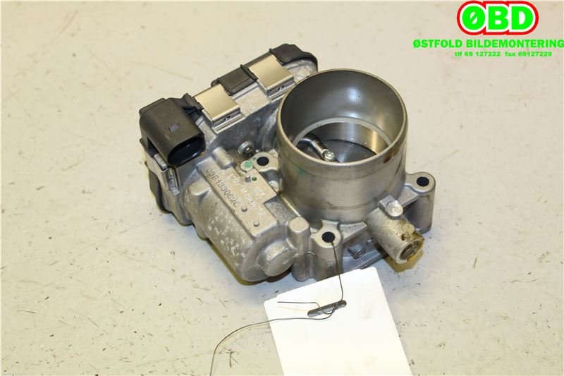 Spjeldhus til VW Passat 2015-2019 (Fase 1) (B8) (B8) (VOLKSWAGEN|03F 133 062 E|)