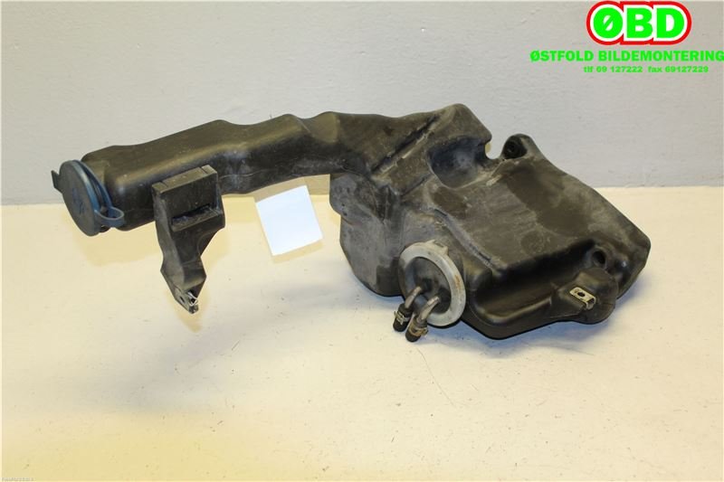 Spylertank til Mercedes E-Klasse 2009-2013 (Fase 1) (W212) (W212) (MERCEDES|A 204 869 02 00|)