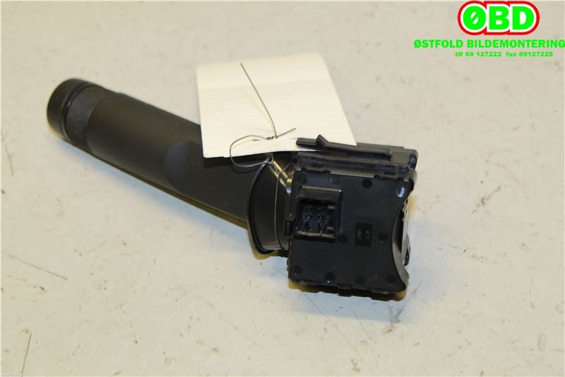 Bryter visker til Opel Insignia A 2009-2014  (OPEL|20941131|12 41 177|)