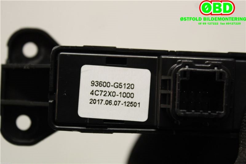 Bryter diverse til Kia Niro 2016-2021  (KIA|93600G5120|)