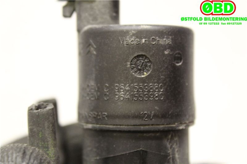 Spylerpumpe foran til Renault Zoe 2013-2019 (Fase 1)  (RENAULT ZOE|8200194414|9641553880|)