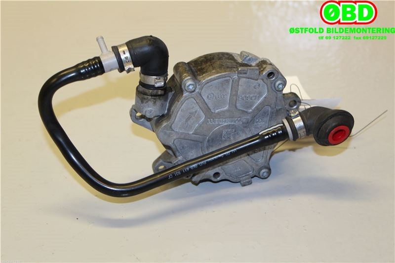 Vakuumpumpe til Audi Q5 2008-2012 (Type I, Fase 1)  (03L 145 100 F||03L145100F)