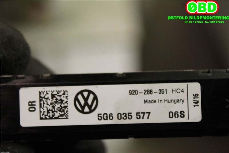 Antenne forsterker til VW e-Golf 2014-2017 (Fase 1)  (VOLKSWAGEN|5G6 035 577||5G6035577)