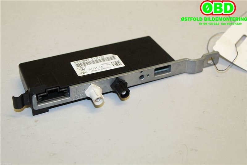 Antenne forsterker til Porsche Panamera, 2009-2017 (Type I) (970) (970) (PORSCHE|970 647 113 00)
