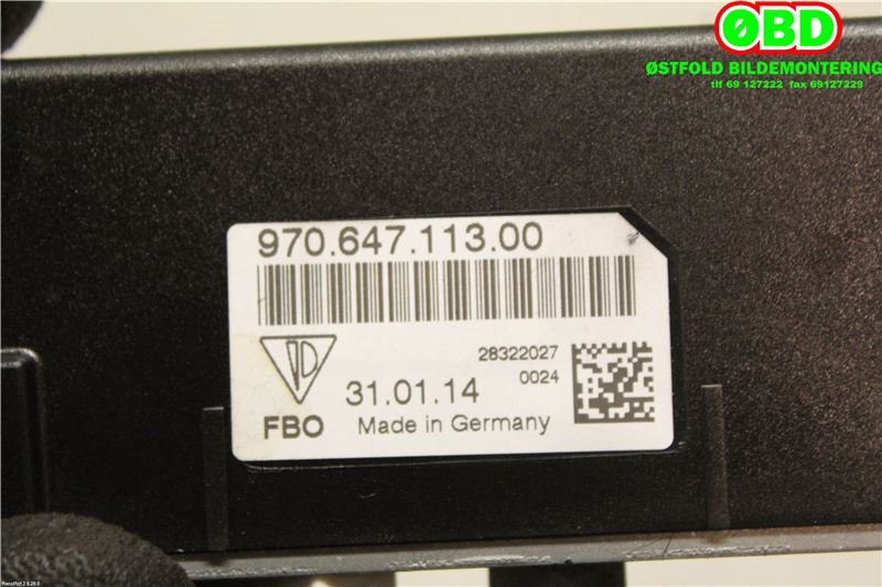 Antenne forsterker til Porsche Panamera 2009-2017 (Type I) (970) (970) (PORSCHE|970 647 113 00||97064711300)