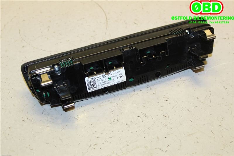 Varmeapparat betjening til Audi A3 2016-2020 (Type III, Fase 2)  (AUDI|8V0 820 043 R||8V0820043R)