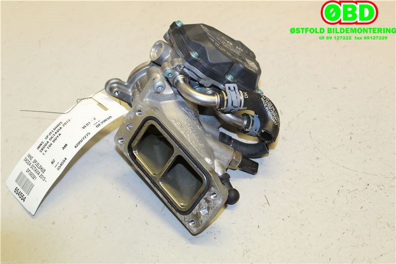 Spjeldhus til Škoda Octavia 2017-2020 (Type III, Fase 2)  (SKODA|04L 128 063 T||04L128063T)