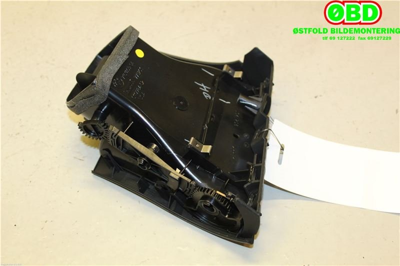 Diverse deler til BMW X5 2007-2013 (E70) (E70) (BMW|64229227767||7161803-04)
