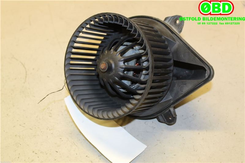 Varmeapparat motor til Opel Vivaro A 2006-2014 (OPEL|91158687|4409448|)