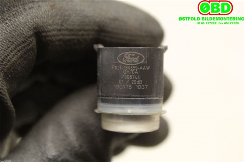 Parkeringssensor bak til Ford Ka+ 2016-->> (Type III)  (FORD|2163331||F1CT15K859AAW)
