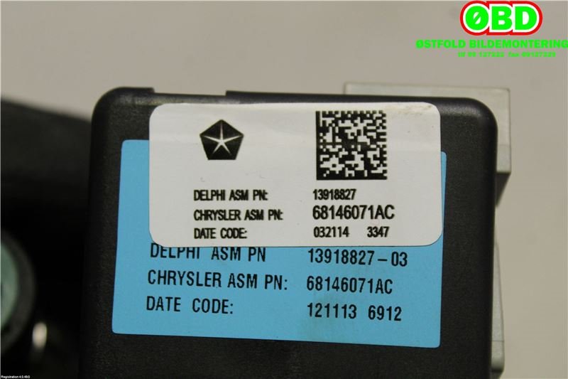 Bilstereo diverse til Jeep Cherokee 2014-->> (Type V)  (JEEP|68146071AC|13918827)