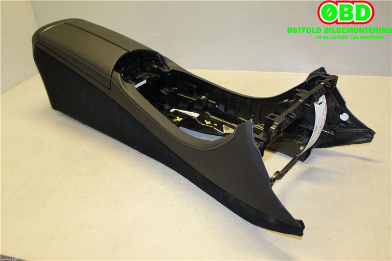 Sete armlene lokk til Mercedes E-Klasse 2016-2023 (W213) (W213) (MERCEDES|A 213 680 10 03|)