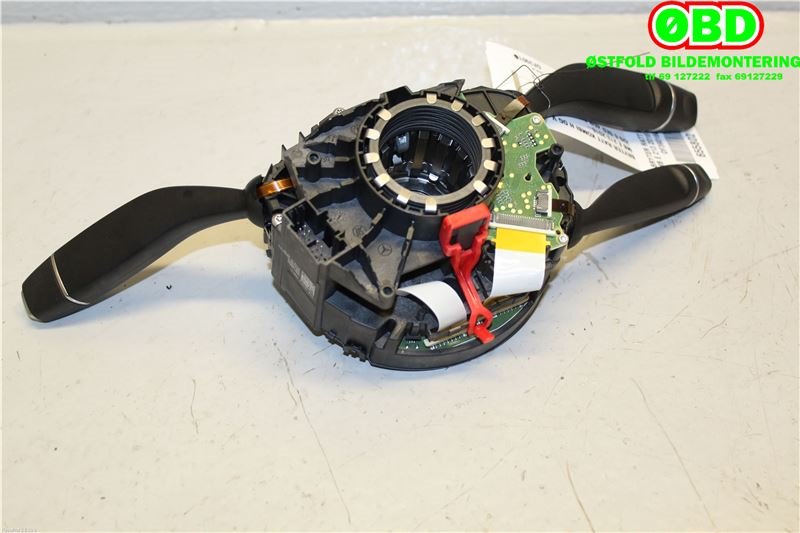 Bryter combi til Mercedes E-Klasse 2016-2023 (W213) (W213) (MERCEDES|A 213 900 74 10|)