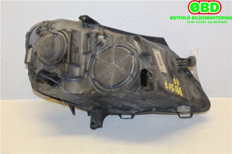 Frontlykt venstre halogen til VW Polo 2005-2009 (Type IV, Fase 2)  (VOLKSWAGEN|6Q1 941 007 AT||6Q1941007AT)