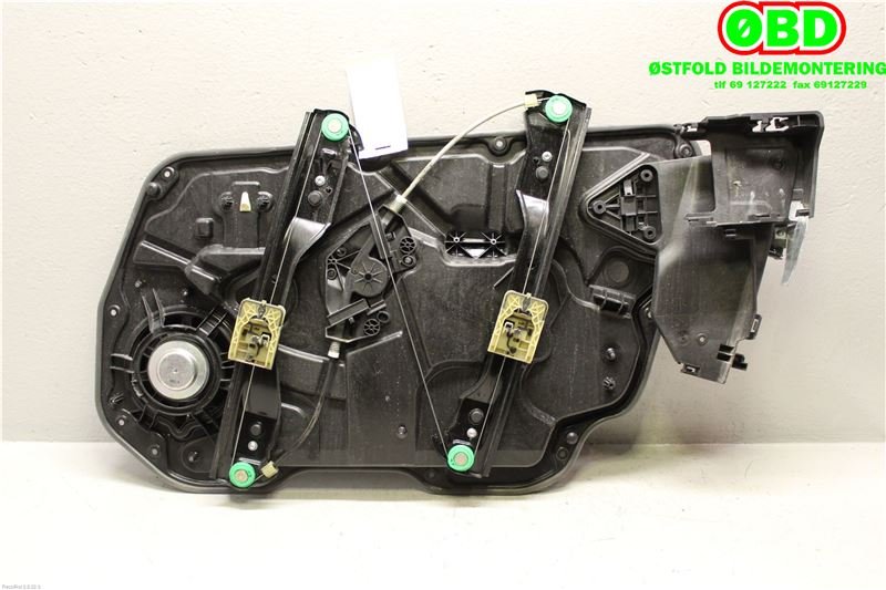 Ruteheis til Volvo V60/V60 CC 2013-2018 (Type I, Fase 2)  (VOLVO|31440785||30784310)