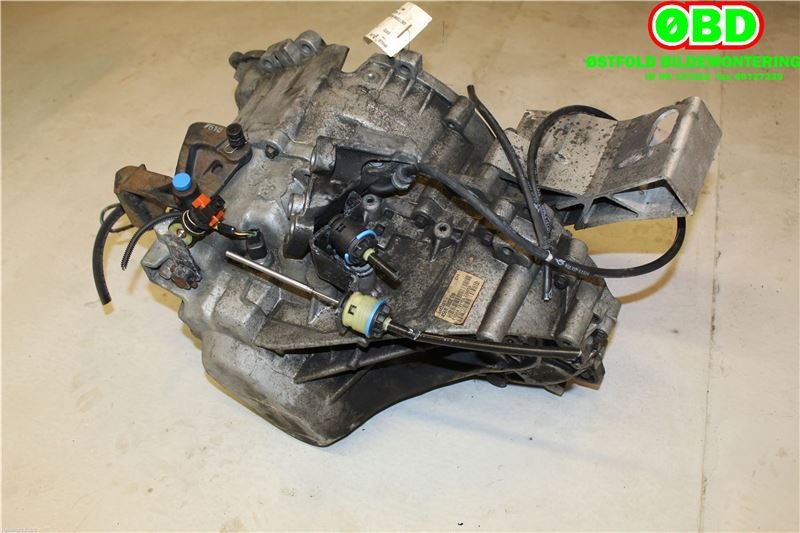 Girkasse manuell til Volvo V70 2005-2007 (Type II, Fase 2)  (VOLVO|8252132||9482389)