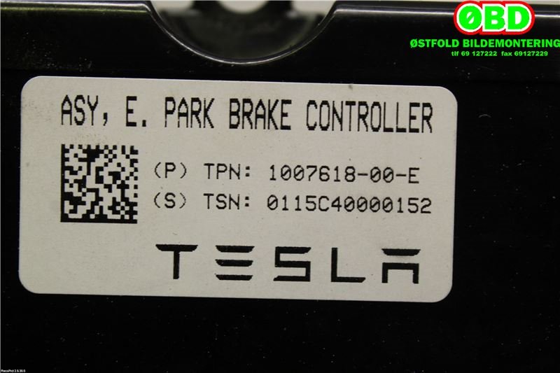 Styreenhet elektrisk parkbrems (EPB - Electric Parking Brake) til Tesla Model S 2013-2016 (Fase 1) (TESLA|100761800E|)