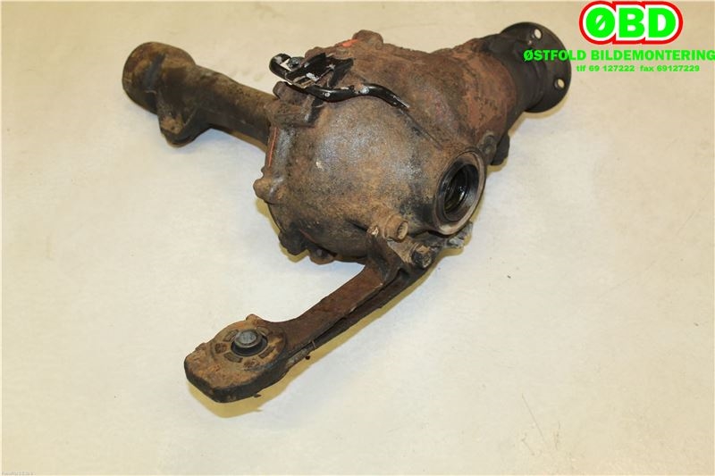 Kardang til Toyota Land Cruiser 120 2002-2009 (TOYOTA|411103D450|)
