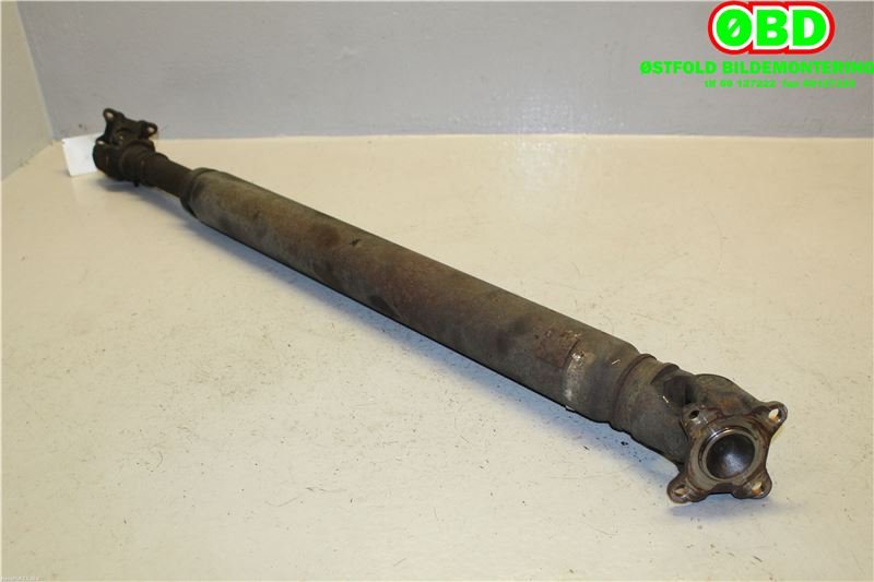 Mellomaksel til Toyota Land Cruiser 120 2002-2009  (TOYOTA|371106A450|)