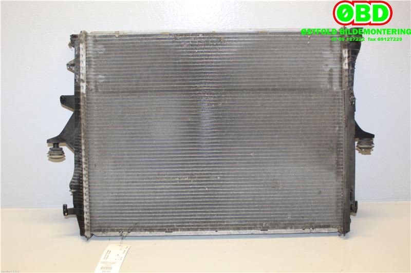 Radiator (automat gir) til Porsche Cayenne 2002-2006 (Fase 1) (9PA) (9PA) (Porsche|955 106 142 00|955 106 142 01|)