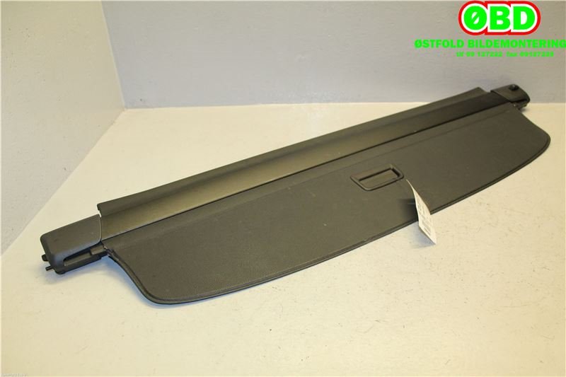 Bagasjerom rollon til VW Passat 2005-2010 (B6) (B6) (VOLKSWAGEN|3C9 867 871 J|)