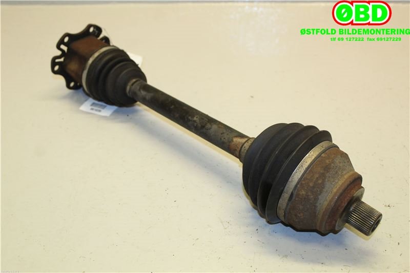 Drivaksel høyre foran til Audi A6 2008-2011 (Type III, Fase 2) (C6) (C6) (AUDI|4F0 407 272 T|4F0 407 452 EX|4F0407272T)
