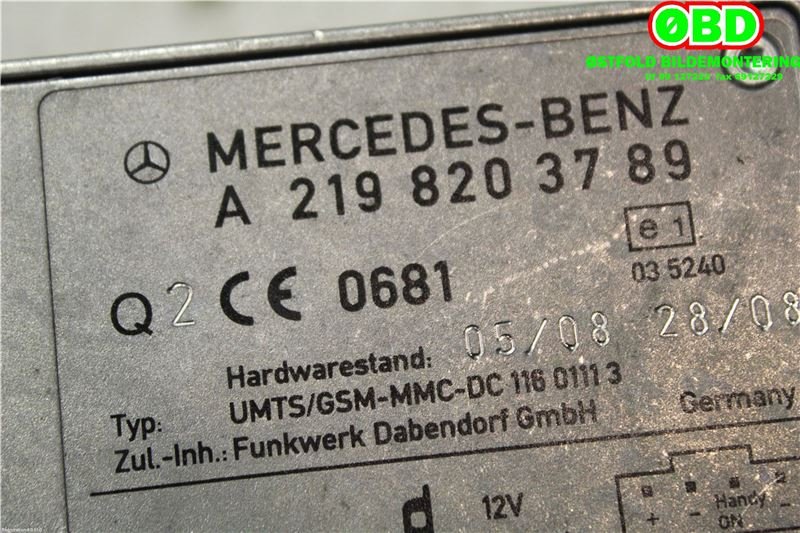 Antenne forsterker til Mercedes GL 2006-2012 (X164) (X164) (MERCEDES|A 219 820 37 89|A 221 905 00 40|2198203789)