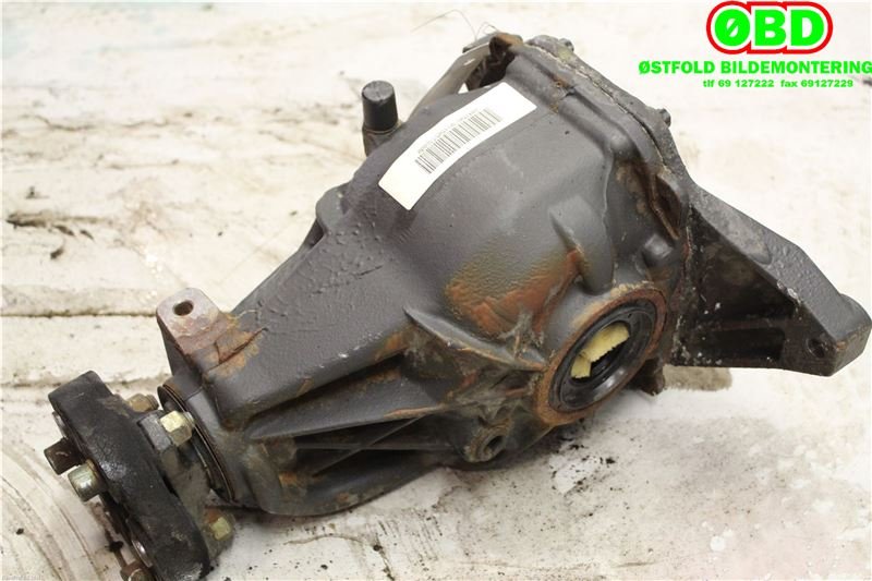 Kardang klokke bak til Mercedes C-Klasse 2007-2011 (Fase 1) (W204) (W204) (MERCEDES|A 204 350 06 14|)